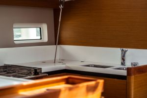 Sun Odyssey 440