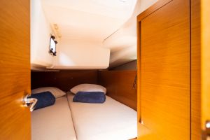 Sun Odyssey 440
