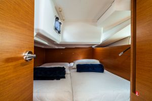 Sun Odyssey 440