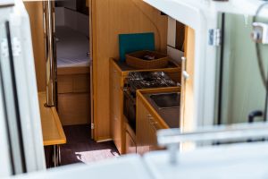 Oceanis 38