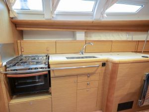 Sun Odyssey 44i