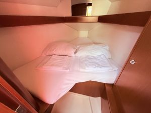 Oceanis 31