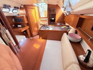 Oceanis 31