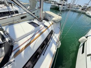 Oceanis 31