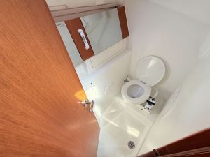 Oceanis 31