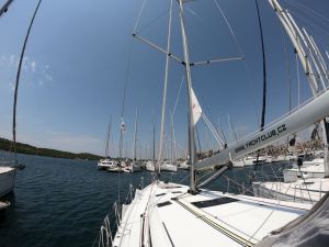 Sun Odyssey 490