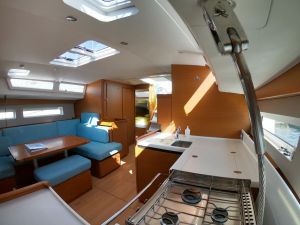 Sun Odyssey 490