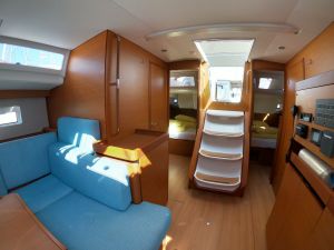 Sun Odyssey 490