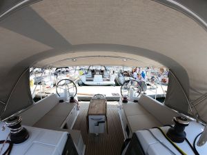 Sun Odyssey 490