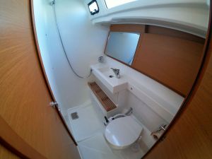 Sun Odyssey 490