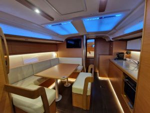 Dufour 430 GL