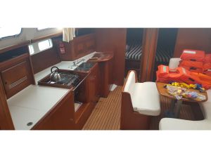 Oceanis 473