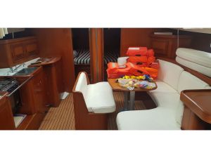 Oceanis 473