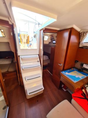 Oceanis 35.1