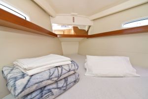 Oceanis 43