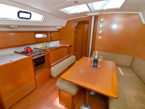 Oceanis 43