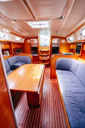 Bavaria 38 cruiser