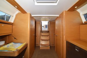 Dufour 382