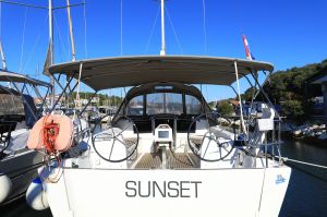 Dufour 382