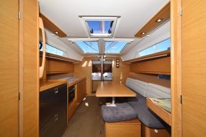 Dufour 382