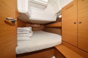 Dufour 382