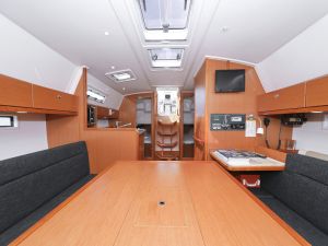Bavaria 36 Cruiser