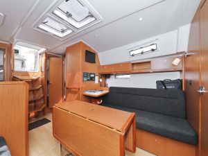 Bavaria 36 Cruiser