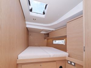Oceanis 51.1