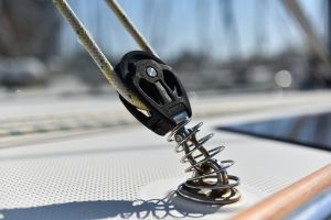 Bavaria 37