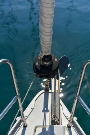 Bavaria 37