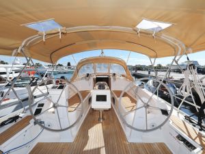 Bavaria Cruiser 37