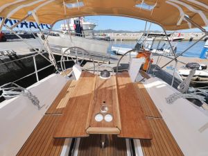 Bavaria Cruiser 37