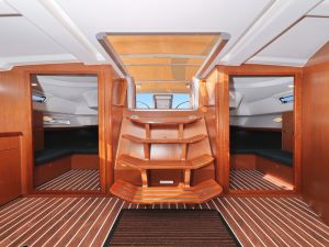 Bavaria Cruiser 37