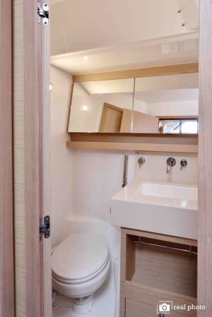 Dufour 530