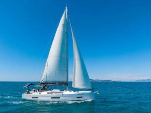 Dufour 530