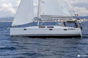 Hanse 415
