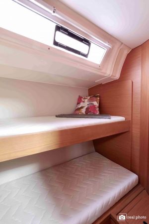 Dufour 470