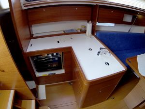 Dufour 335 GL