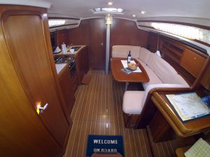 Grand Soleil 37