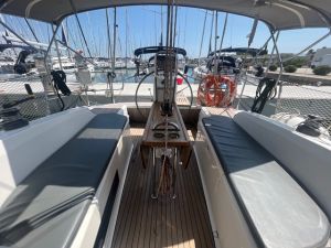 Bavaria Cruiser 33