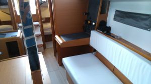Sun Odyssey 349