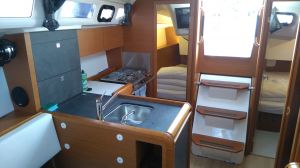 Sun Odyssey 349
