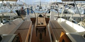 Bavaria Cruiser 37