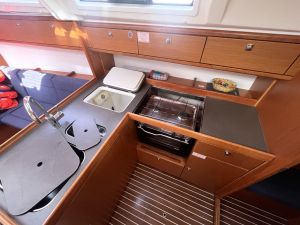 Bavaria Cruiser 37