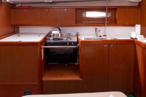 Oceanis 43