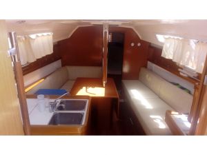 Oceanis 31