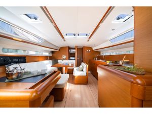 Sun Odyssey 519