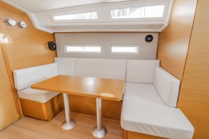 Sun Odyssey 410