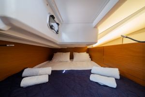 Sun Odyssey 440