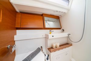 Sun Odyssey 440